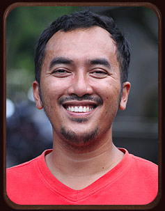 wayan lisih sugiarta